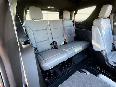 Used 2021 Chevrolet Tahoe Z71 w/ Rear Media and Nav Package image 28