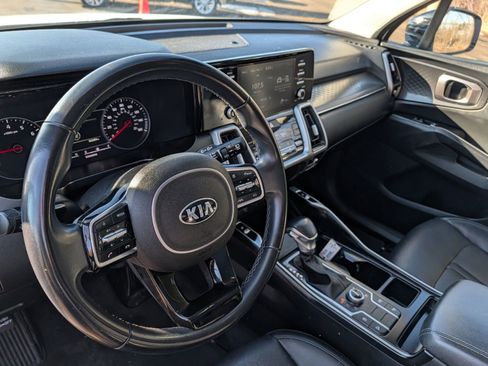 Used 2021 Kia Sorento S w/ Panoramic Sunroof Package image 29