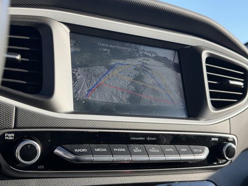 Used 2018 Hyundai Ioniq SEL image 7