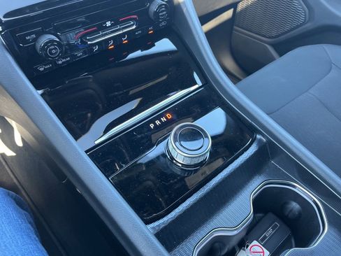 New 2025 Jeep Grand Cherokee image 22