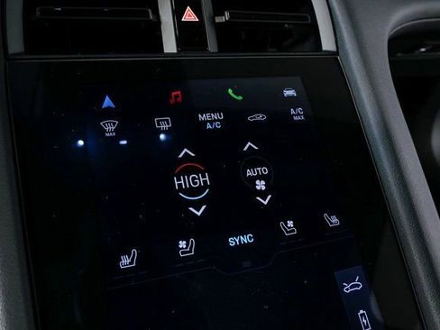 Used 2024 Porsche Taycan 4 Cross Turismo image 14