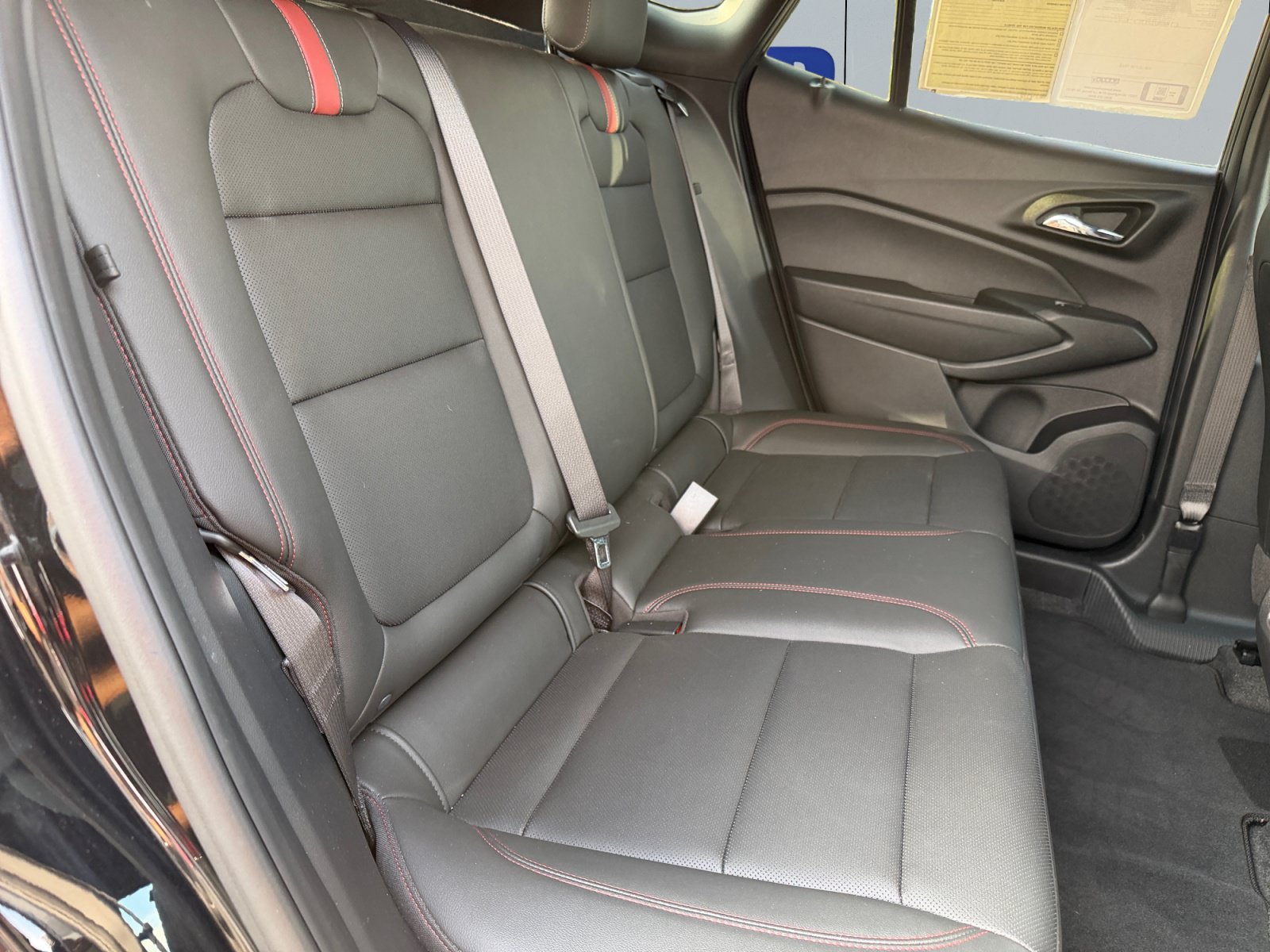 Used 2025 Chevrolet Trax RS w/ Driver Confidence Package FWD image 18