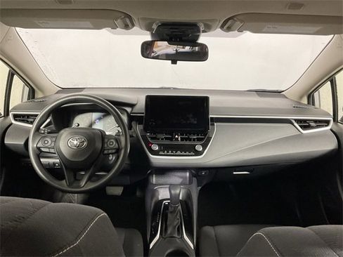 Used 2024 Toyota Corolla LE image 21