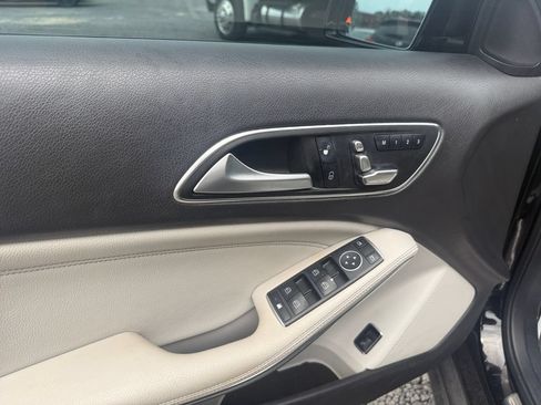 Used 2019 Mercedes-Benz GLA 250 image 18