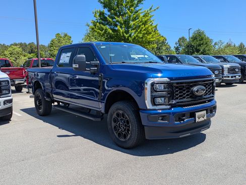 Used 2026 Ford F250 XLT w/ XLT Premium Package AWD/4WD image 1