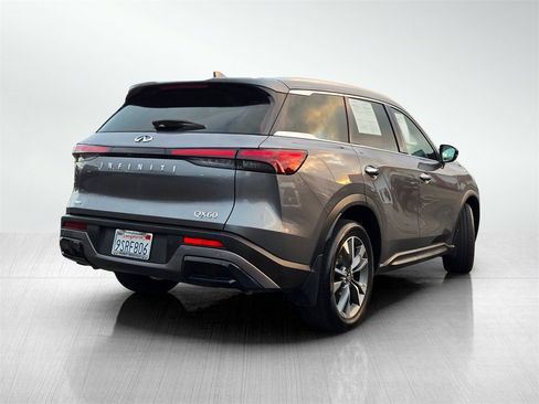 Used 2025 INFINITI QX60 Luxe image 4