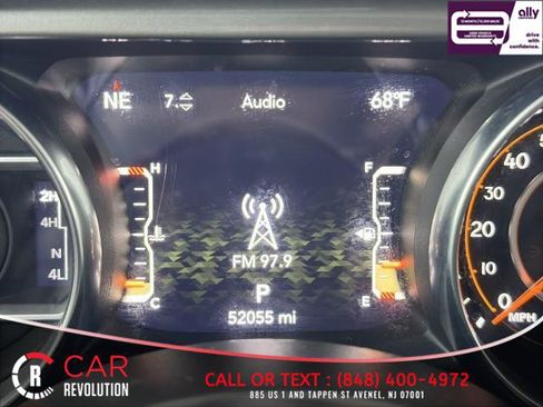 Used 2021 Jeep Gladiator Overland AWD/4WD image 23