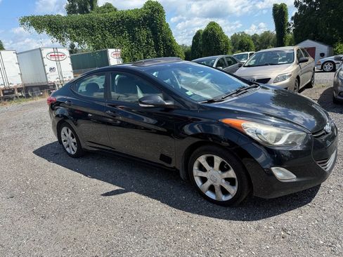 Used 2012 Hyundai Elantra Limited w/ Technology Pkg 5 FWD image 7