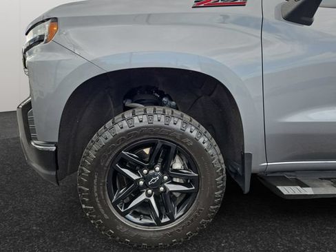 Used 2021 Chevrolet Silverado 1500 LT Trail Boss w/ Bed Protection Package AWD/4WD image 4