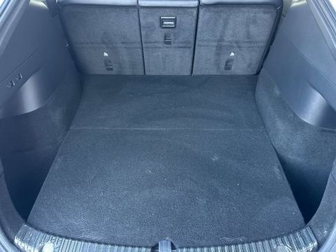 Used 2021 Tesla Model Y Long Range image 17