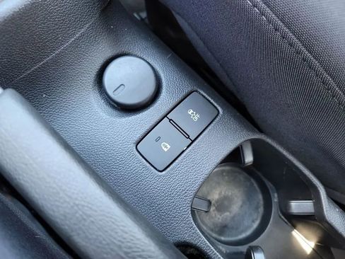 Used 2013 Chevrolet Sonic LT FWD image 23