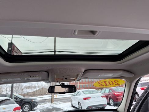 Used 2012 Jeep Liberty Limited Jet w/ Chrome Accents Group image 15