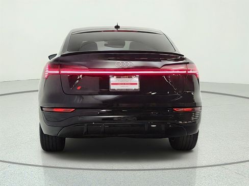 Used 2024 Audi Q8 e-tron Premium Plus w/ Premium Plus Package AWD/4WD image 6