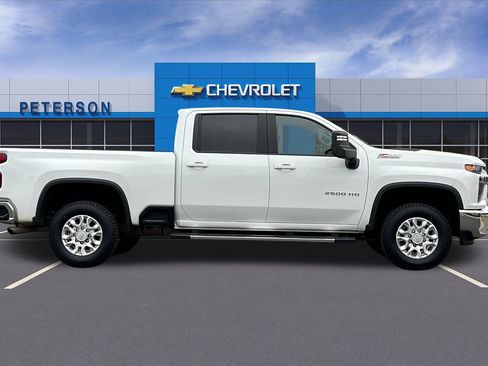 Certified 2020 Chevrolet Silverado 2500 LT w/ True North Edition image 3