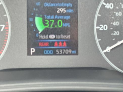 Used 2024 Toyota Corolla LE FWD image 13