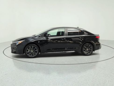 Used 2025 Toyota Corolla SE w/ SE Premium Package FWD image 8