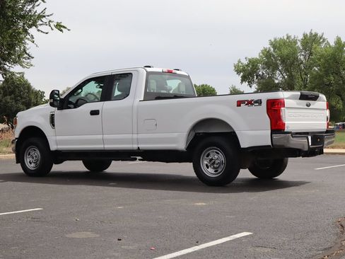 Used 2022 Ford F250 XL w/ Power Equipment Group AWD/4WD image 7