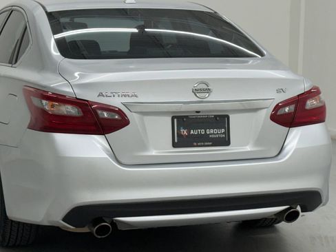 Used 2018 Nissan Altima 2.5 SV FWD image 42