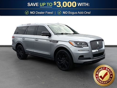 Used 2023 Lincoln Navigator Reserve image 10