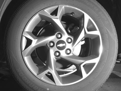 Used 2025 Chevrolet Trax LT FWD image 14