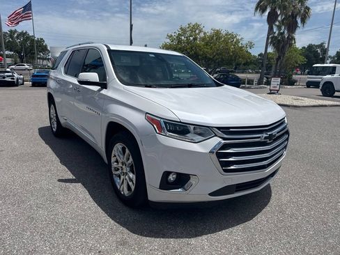 Used 2021 Chevrolet Traverse High Country FWD image 4