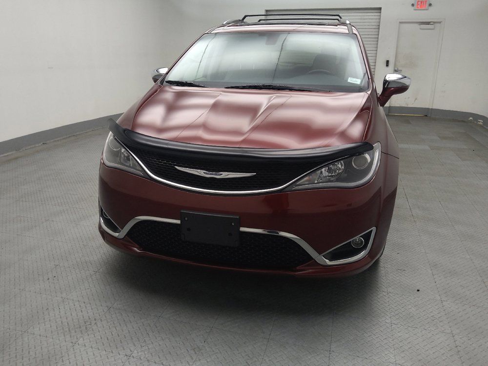 Used 2017 Chrysler Pacifica Limited FWD image 15