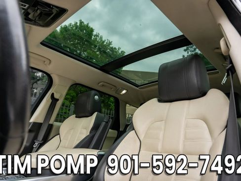 Used 2017 Land Rover Range Rover Sport HSE Dynamic AWD/4WD image 12