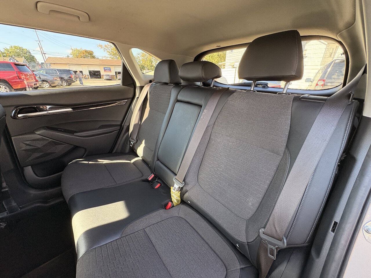 Used 2021 Kia Seltos S FWD image 15