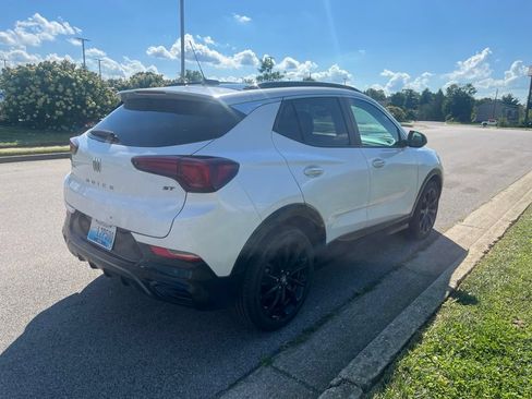 Used 2024 Buick Encore GX Sport Touring w/ Experience Buick Package FWD image 3