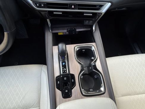 Used 2024 Lexus RX 350 Premium Plus w/ Convenience Package FWD image 22