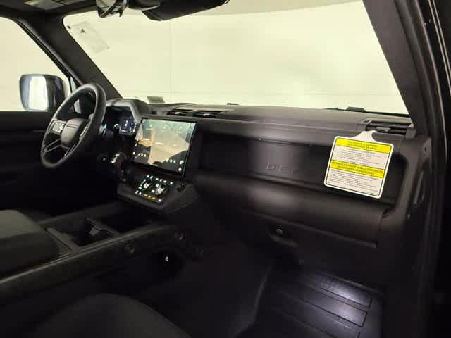 New 2026 Land Rover Defender 110 OCTA AWD/4WD image 14