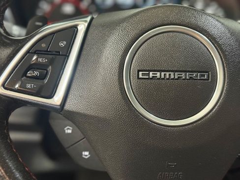 Used 2016 Chevrolet Camaro SS RWD image 31