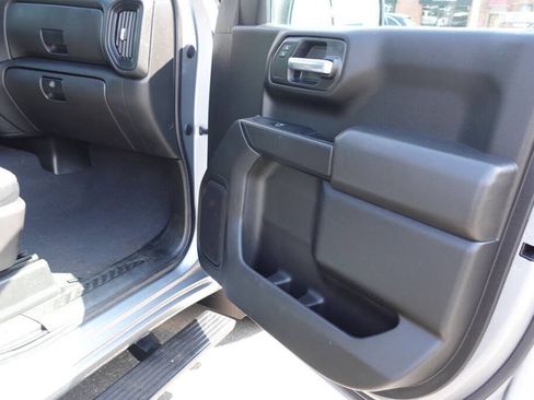 Used 2023 Chevrolet Silverado 1500 Custom AWD/4WD image 34