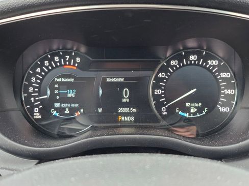 Used 2018 Lincoln MKC Select w/ Select Plus Package image 4