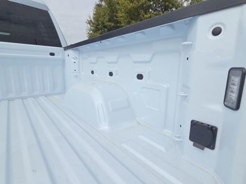 New 2026 GMC Sierra 1500 SLT w/ SLT Premium Package image 30