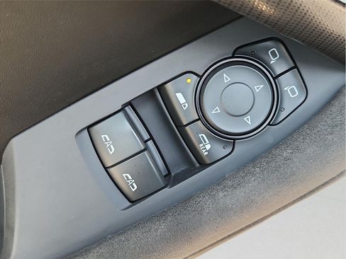 Used 2023 Chevrolet Camaro SS RWD image 21