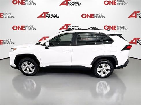 Certified 2019 Toyota RAV4 XLE w/ Convenience Package image 4