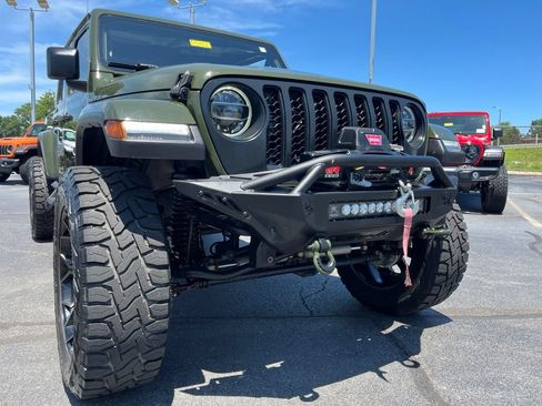 Used 2021 Jeep Gladiator Overland w/ Popular Equipment Package AWD/4WD image 56