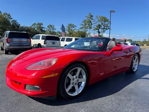 Used 2006 Chevrolet Corvette Convertible w/ Preferred Equipment Group RWD image 7