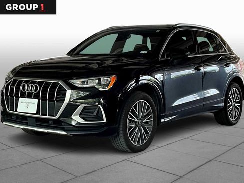 Used 2022 Audi Q3 2.0T Premium AWD/4WD image 1