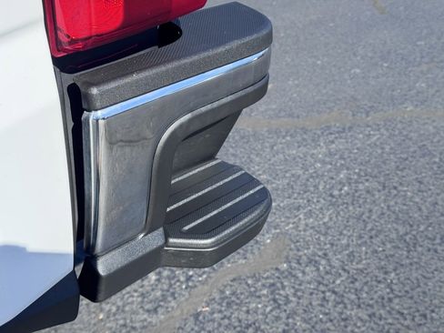 Used 2024 Ford F250 XLT image 39