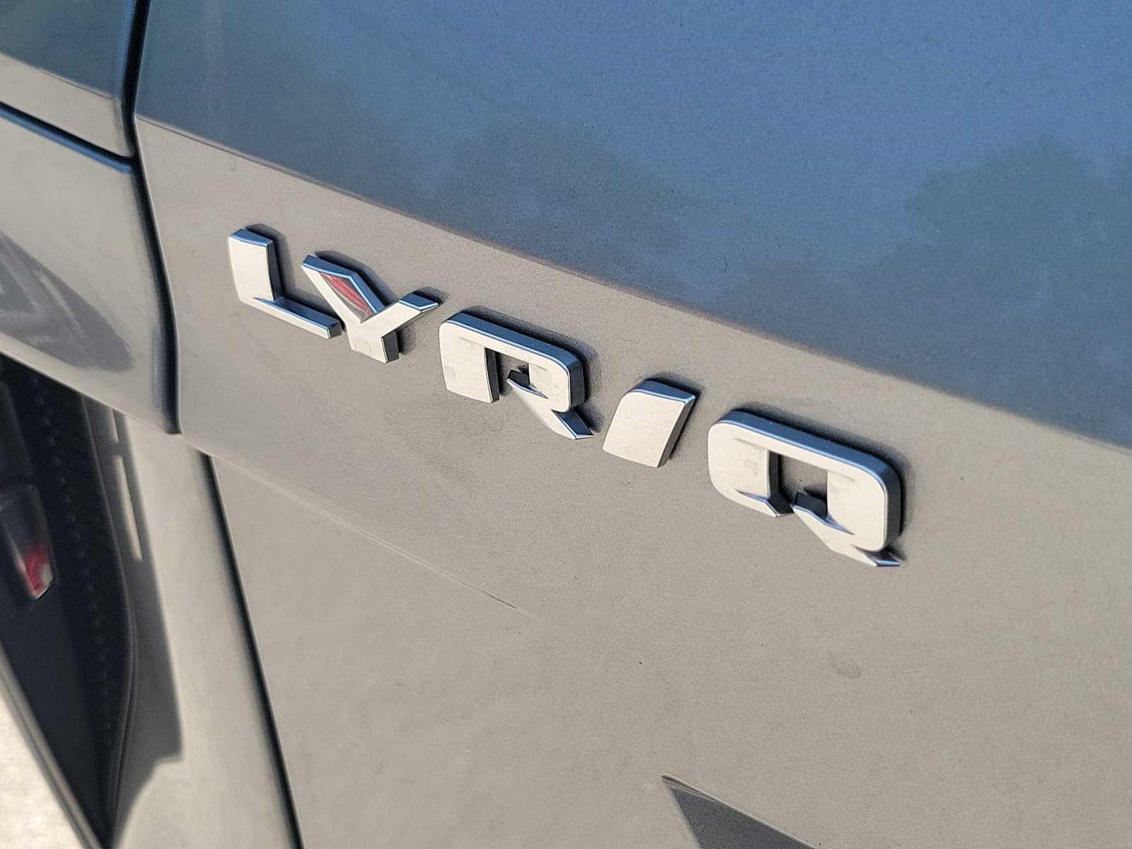 Used 2024 Cadillac Lyriq Sport RWD image 7