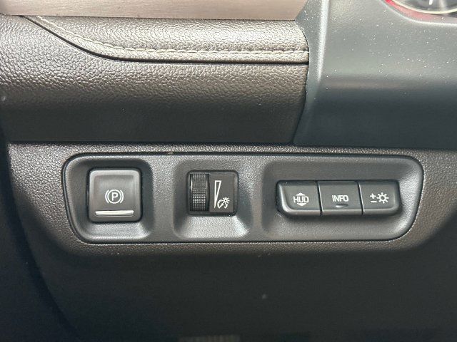 Used 2023 GMC Acadia Denali w/ Denali Technology Package AWD/4WD image 23