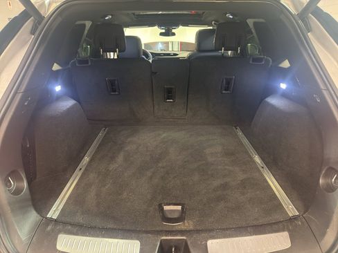 Used 2019 Cadillac XT5 Luxury w/ Sport Package image 16