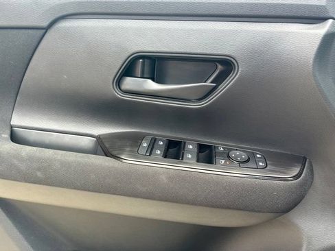 Used 2026 Nissan Kicks S FWD image 20
