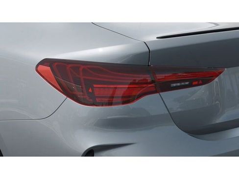 New 2026 BMW 430i Coupe w/ M Sport Package image 8