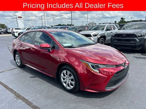 Used 2026 Toyota Corolla LE FWD image 20