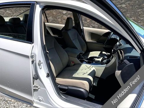 Used 2016 Honda Accord LX image 6