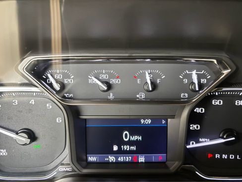 Used 2021 GMC Sierra 1500 Elevation AWD/4WD image 17