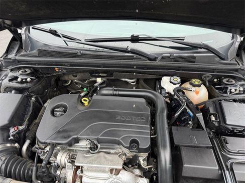 Used 2023 Chevrolet Malibu LT image 27